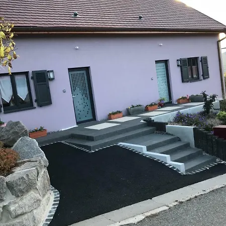 Hébergement de vacances Aux Deux Hameaux *